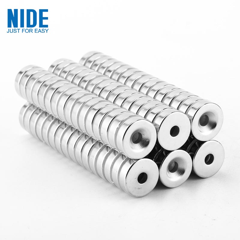 Round Neodymium Sintered NdFeB Magnet Nrog Qhov